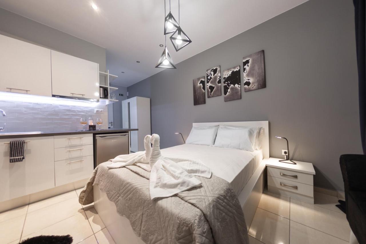 Acroview Right In The Center Apartamento Atenas Exterior foto