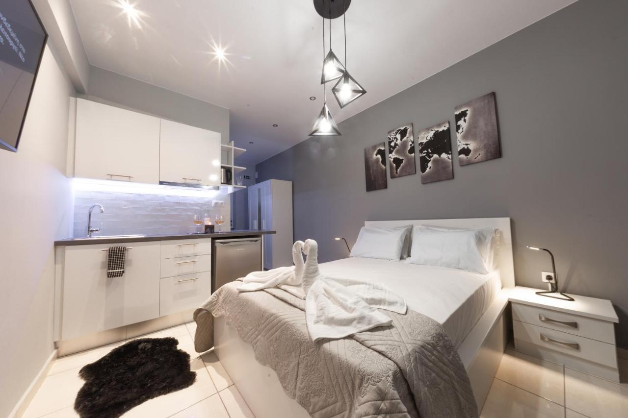 Acroview Right In The Center Apartamento Atenas Exterior foto